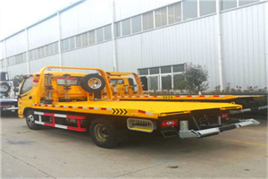 赵县附近拖车救援搭电